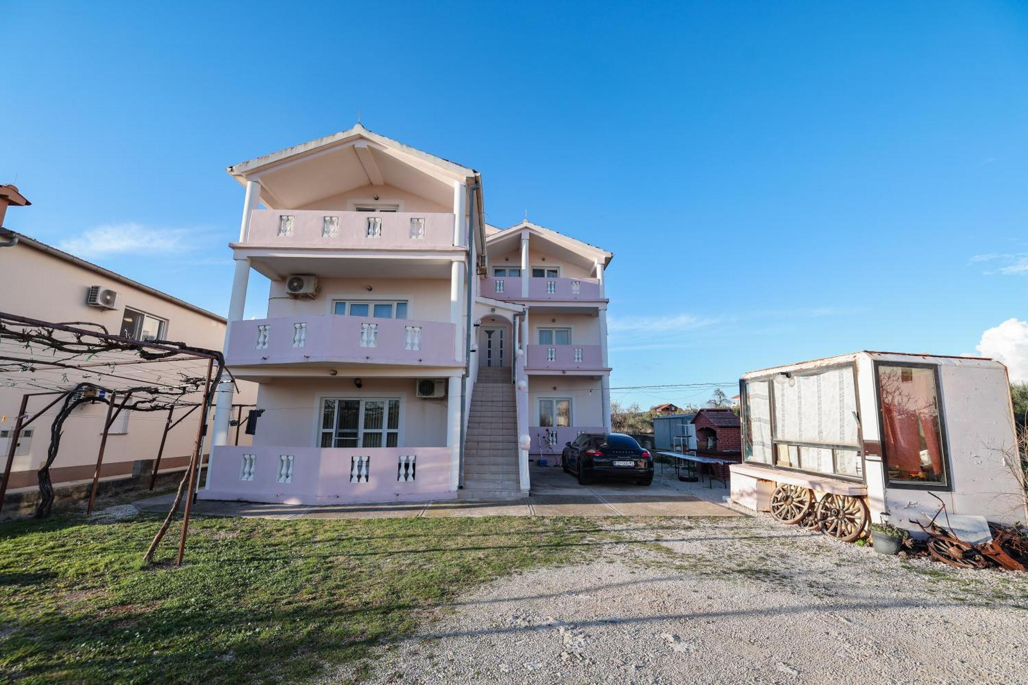 Beachfront Apartments Jermen Sukošan エクステリア 写真