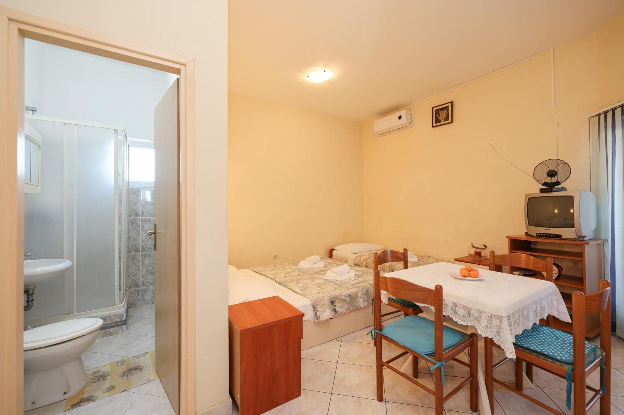 Beachfront Apartments Jermen Sukošan エクステリア 写真